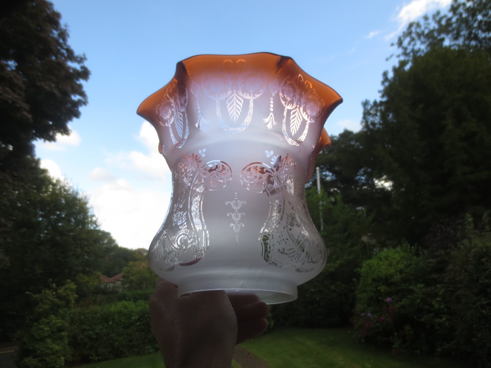 ORIGINAL ANTIQUE TALL GLASS DUPLEX ACID ETCHED TULIP OIL LAMP SHADE