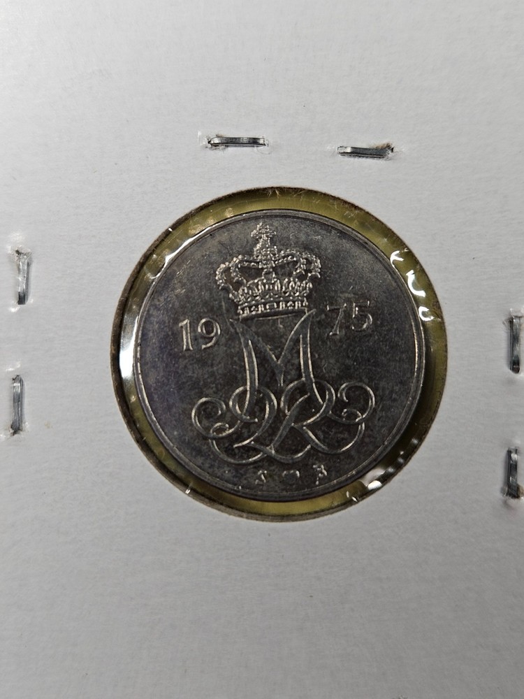 COINS - DENMARK - 10 ORE 1975