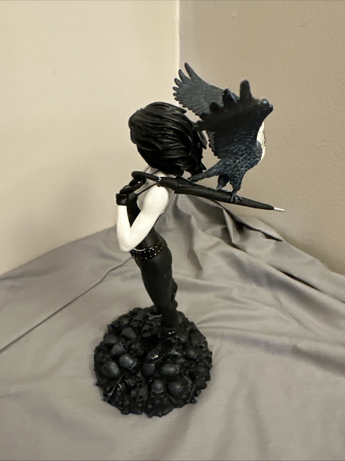 DC Sandman Death Porcelain Statue - Limited Edition Figurine, Used