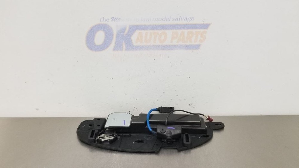 16 CHEVY CORVETTE C7 FRONT VIEW WINDSHIELD MOUNTED CAMERA 23333585