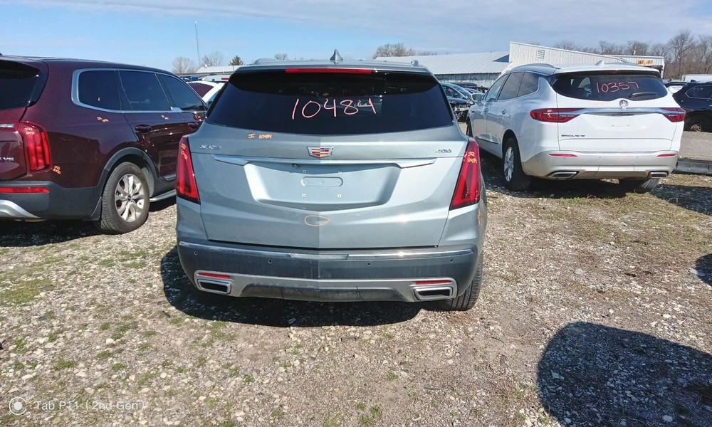 XT5 2024 Glove Box 809351