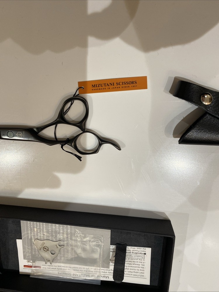 MIZUTANI SCHOREM MASTER 6.0 Scissors Lefty