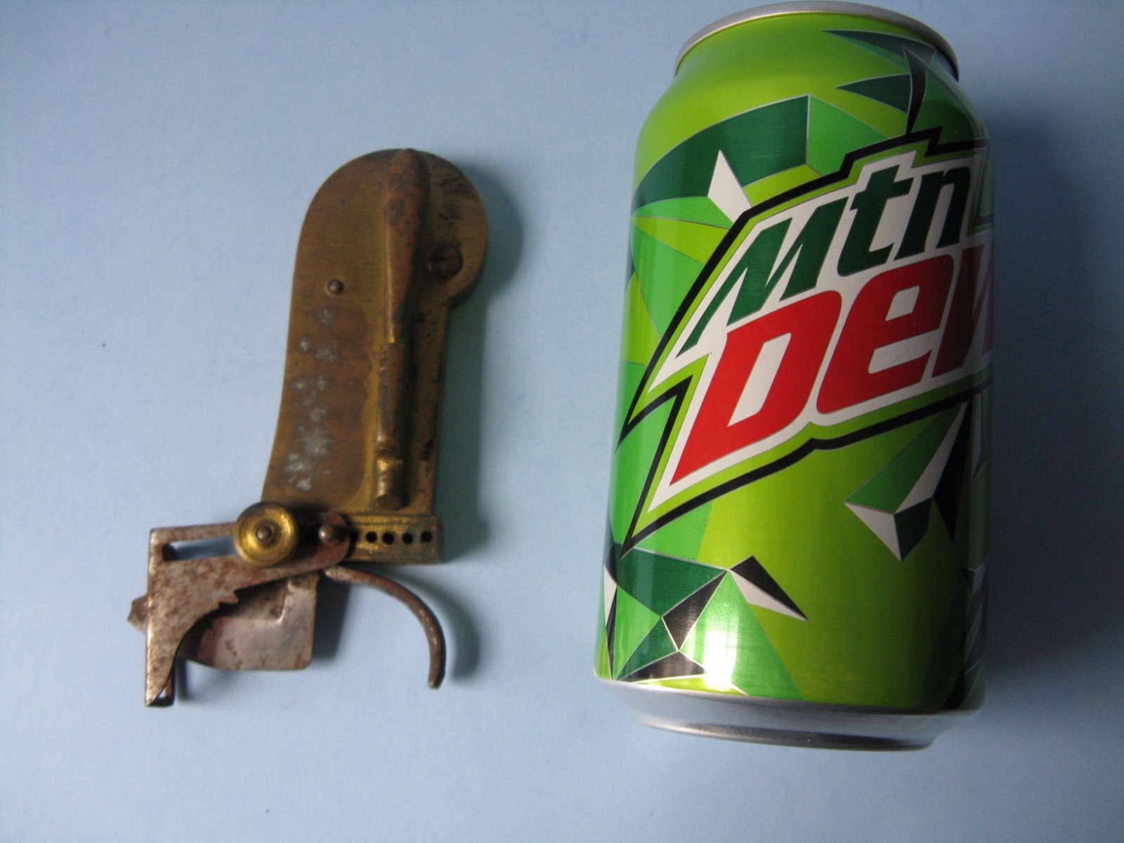 Large Adjustable Depth Spring Loaded Lancet, Bloodletting