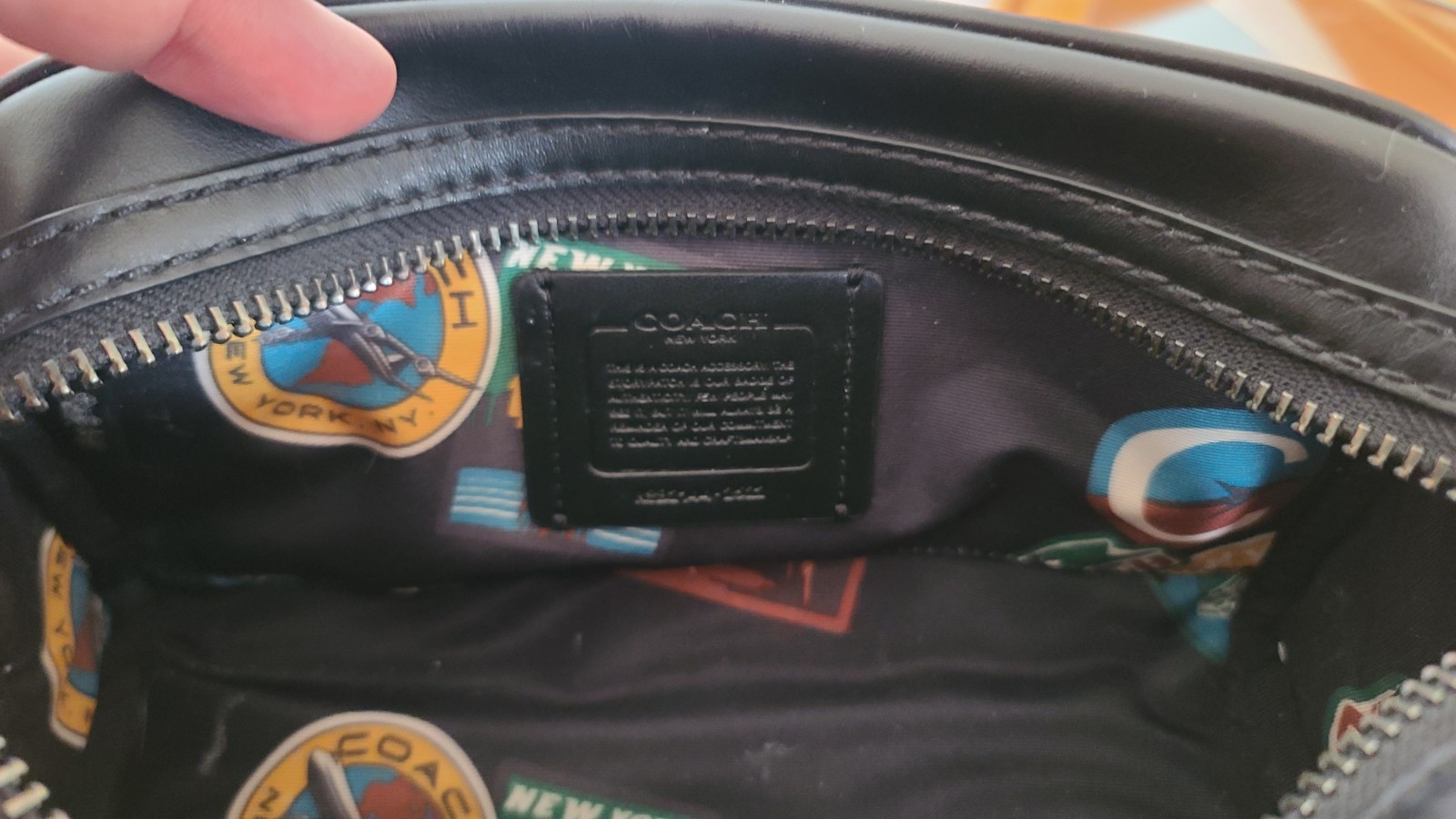 Coach Smooth Black Leather Small Travel Kit 2522 New York NWT 8 3/4" X 5"