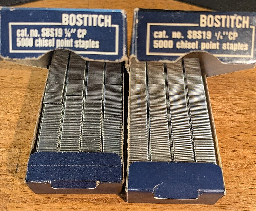 Staples for a Desktop Stapler, 6 full Boxes