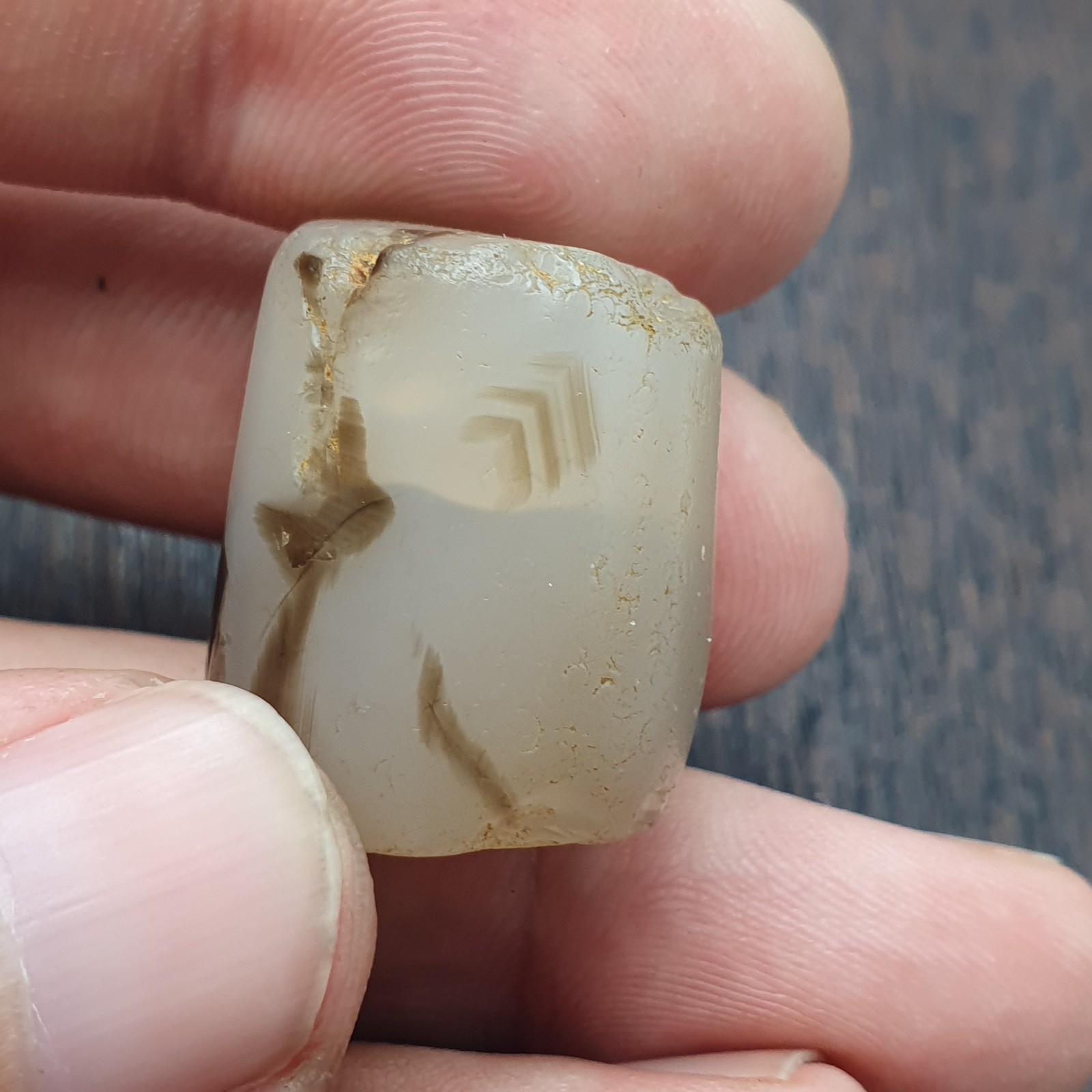 Ancient Antique Himalayan Tibetan Banded Ntural pattern Agate Bead Amulet