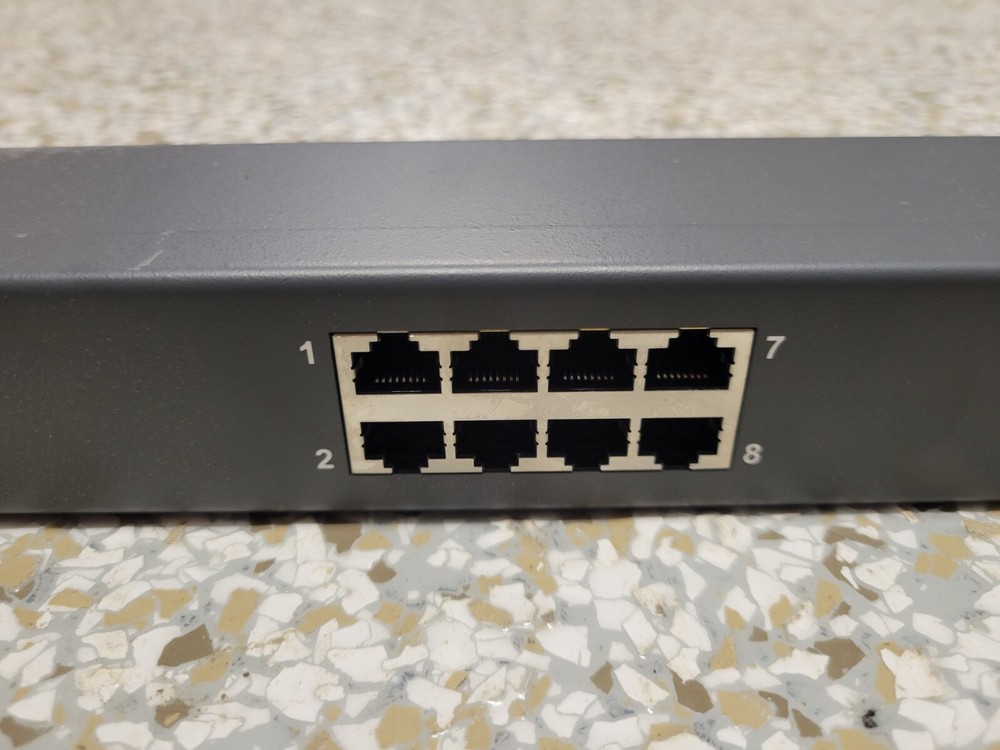 Custom Cable HDPP16 High Density Network Patch Panel 16 RJ-45 Ports Black NOS