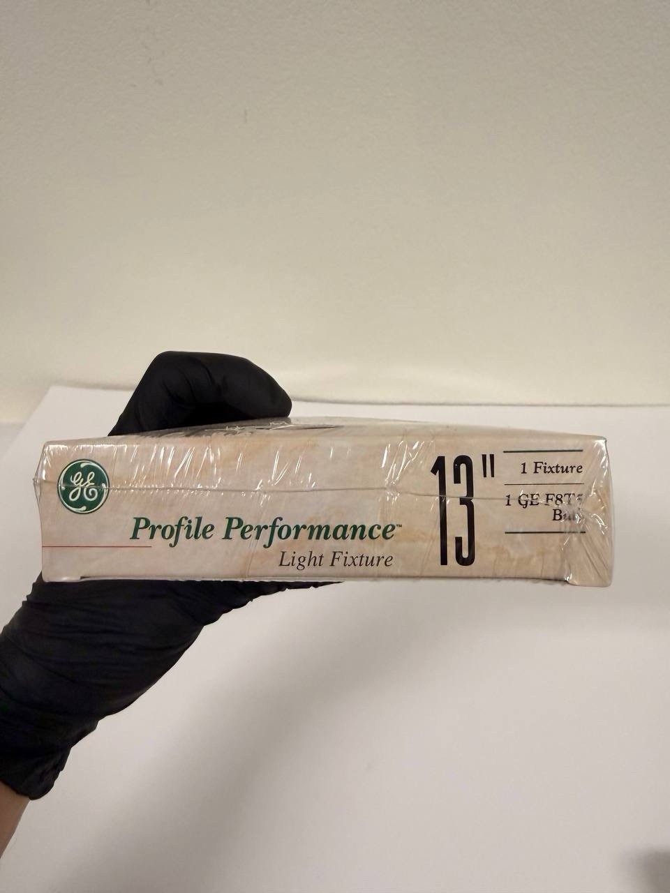 GE Profile Performance 13 Fluorescent Light Fixture F8T5 Ultra Thin New