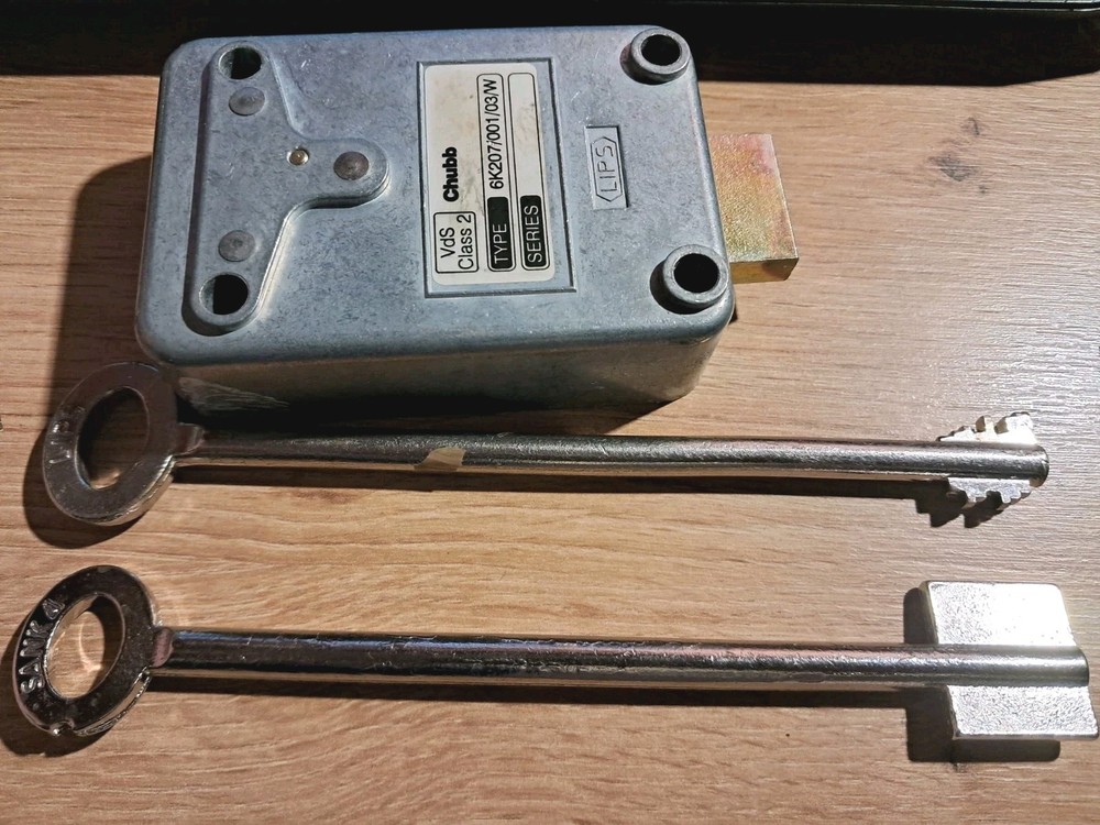 SANK4 / For Chubb Lips /Safe Key blank