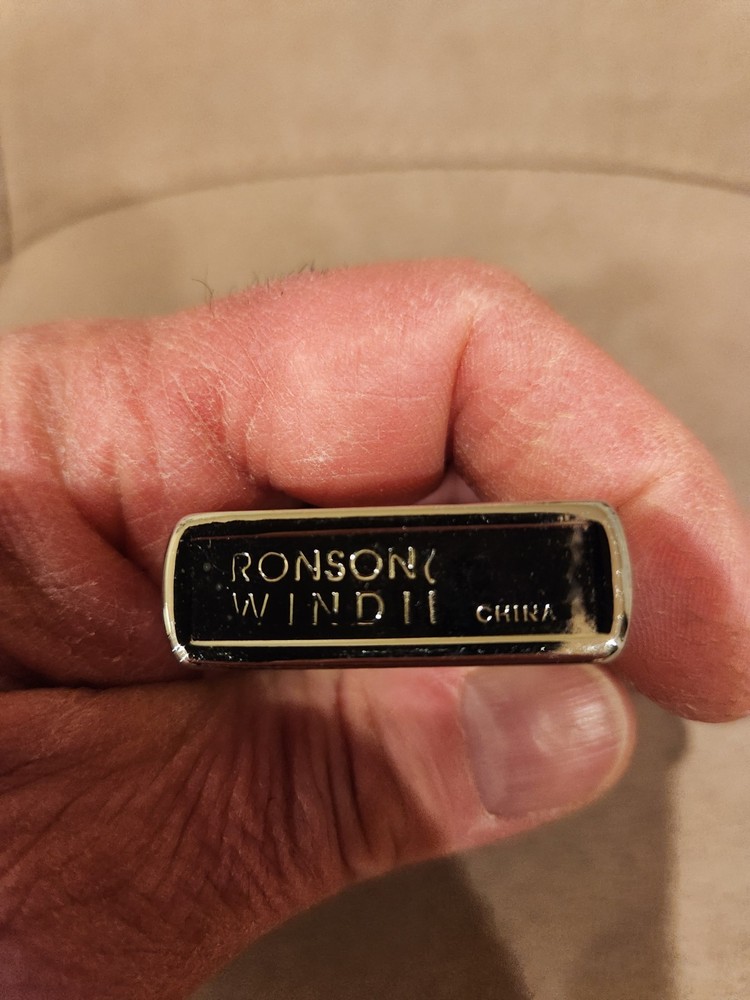 Vintage Ronson Lighter
