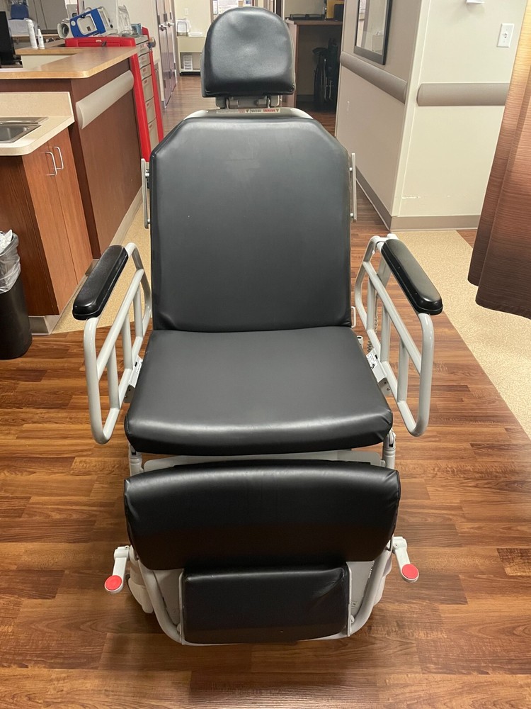 Hausted Eye Surgery Chair