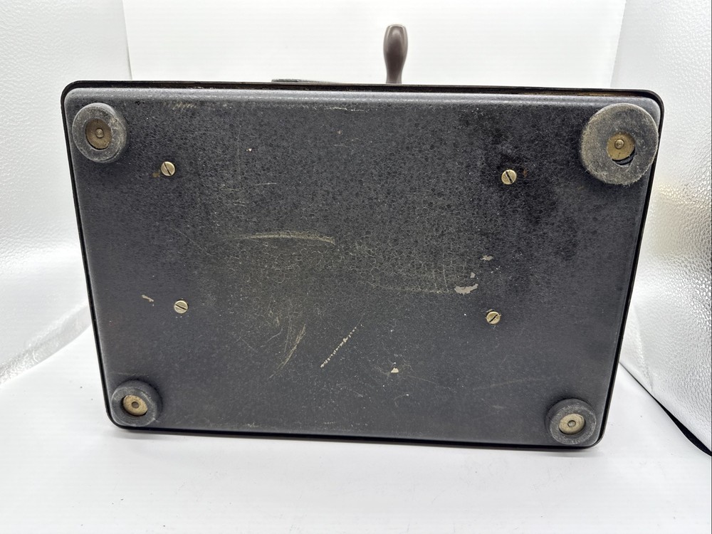 Vintage 1925 Burroughs Portable Adding Machine Register Keys Lever Work