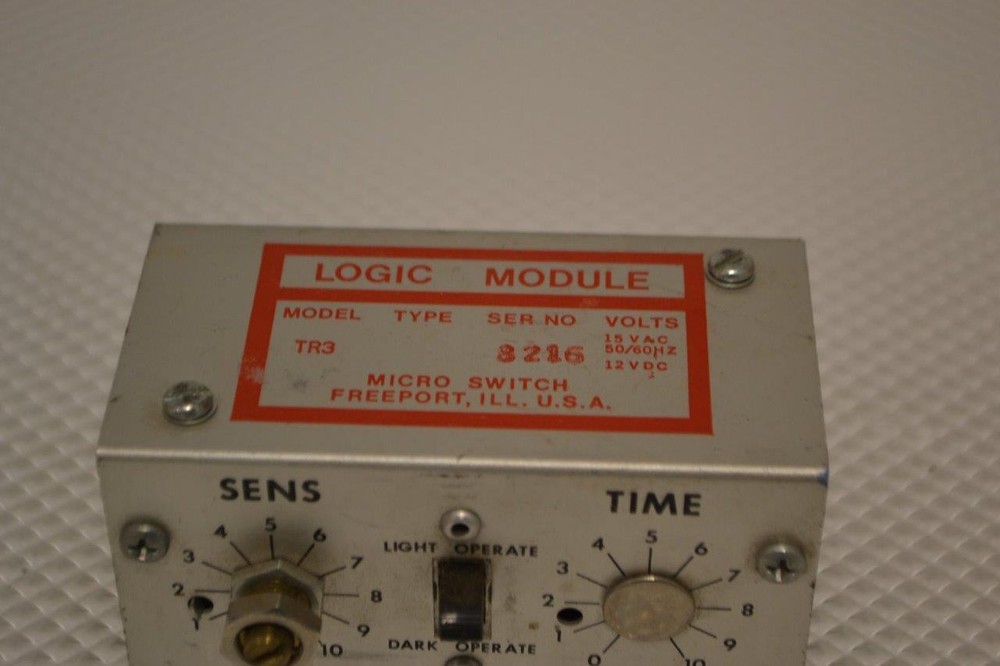 ONE USED MICRO SWITCH LOGIC MODULE TR3.