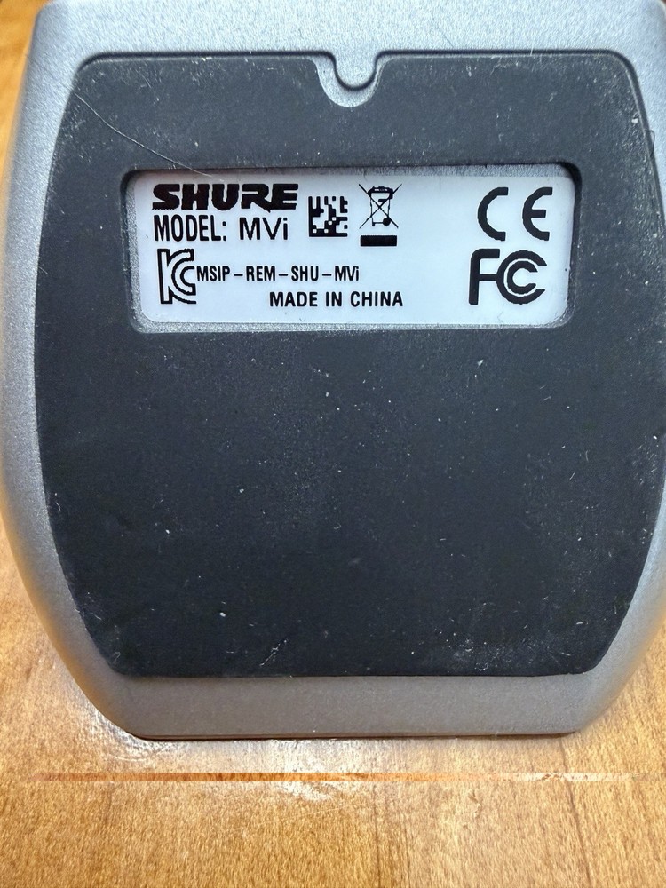 Shure MVi Digital Audio Interface