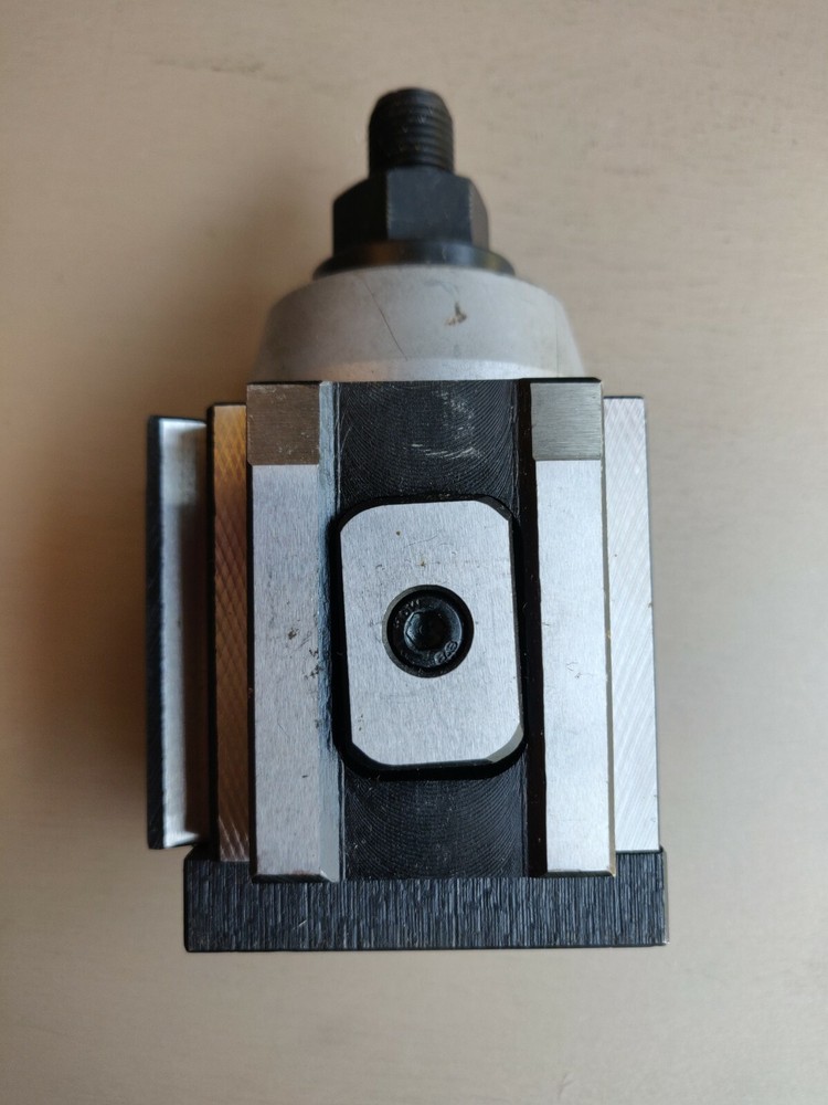 Machifit DMC-250-100 Piston Type Locking Tool Post Steel Quick Change Tool Post