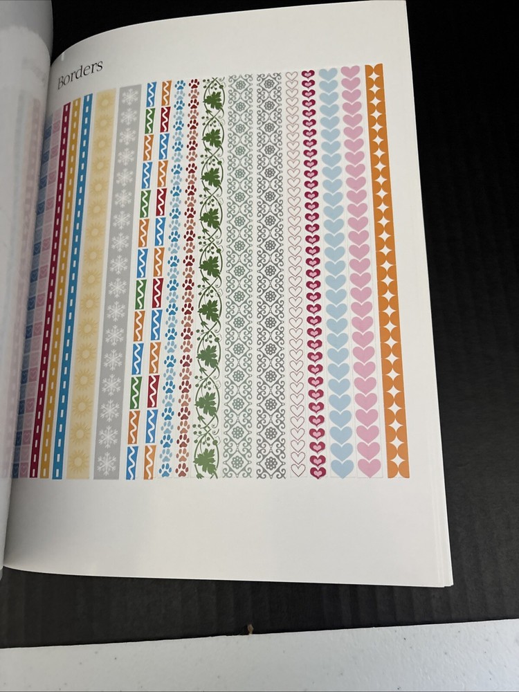 SCRAPBOOKING PROJECTS BOOK W/ STENCILS & TEMPLATES-2005-PAPER BACK
