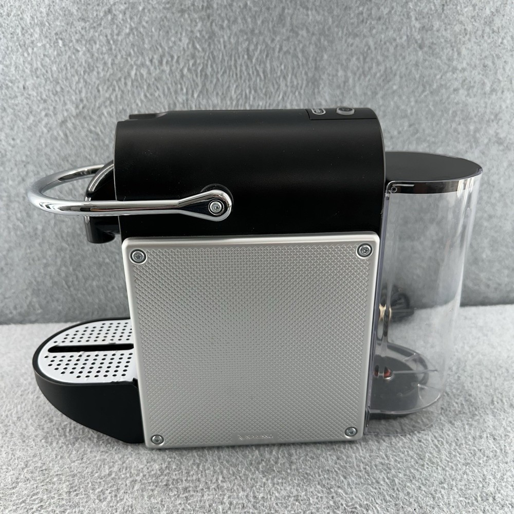 Nespresso Pixie EN124S Coffee & Espresso Machine DeLonghi Black/Silver Complete