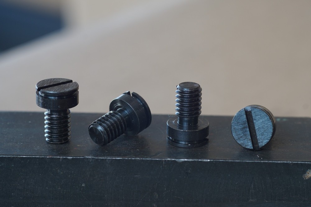 Didde Web Press Stud #223-109 & "E" Ring #709-350