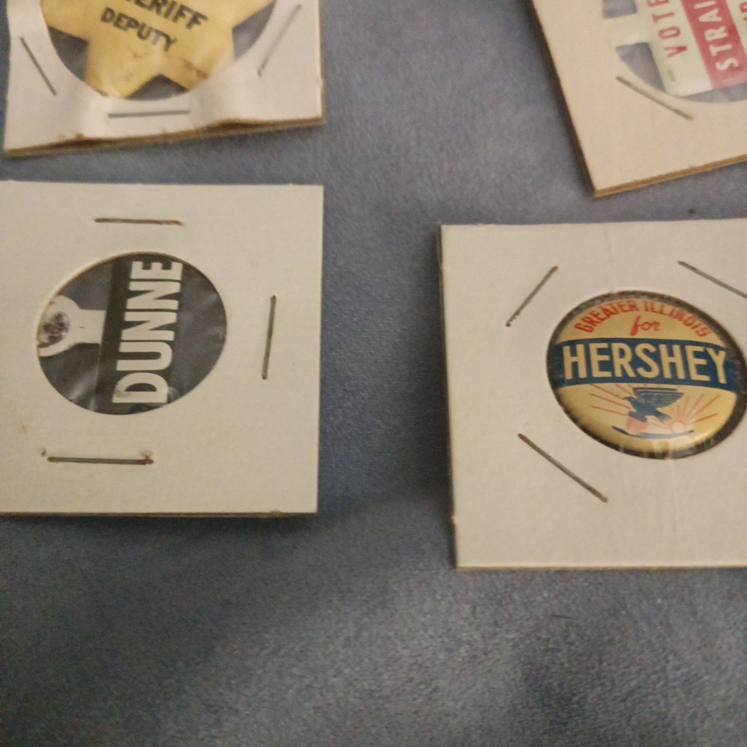 Lot of 40 Chicago Illinois local political pinback button pin.1960-1980s