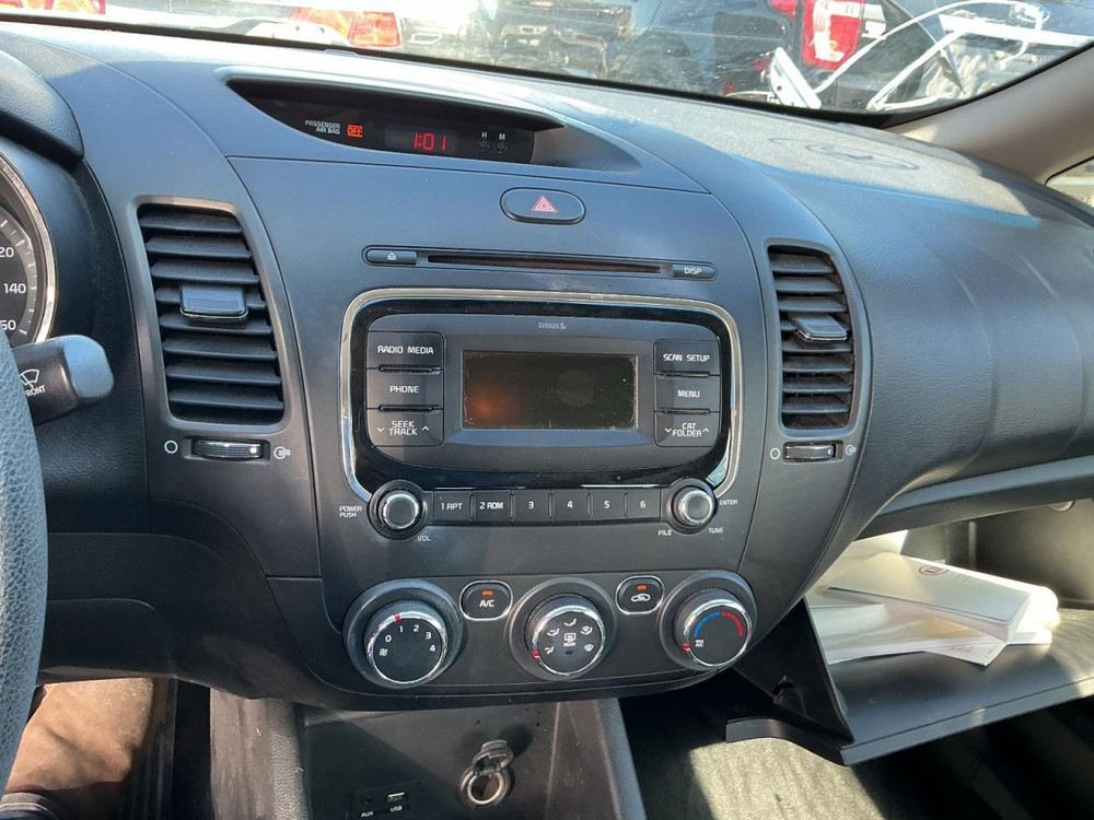 FORTE 2017 Glove Box 4996183