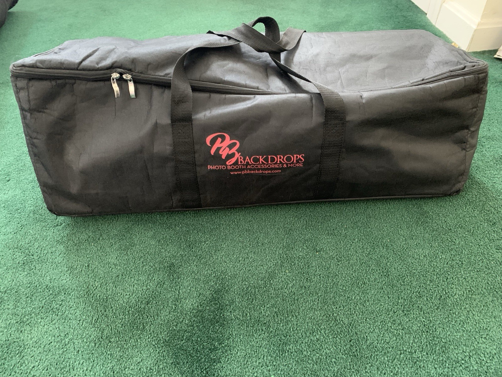 BLACK & WHITE HORIZONTAL & VERTICAL STRIPE DOUBLE SIDED TENSION BACKDROP 8’ X 8’