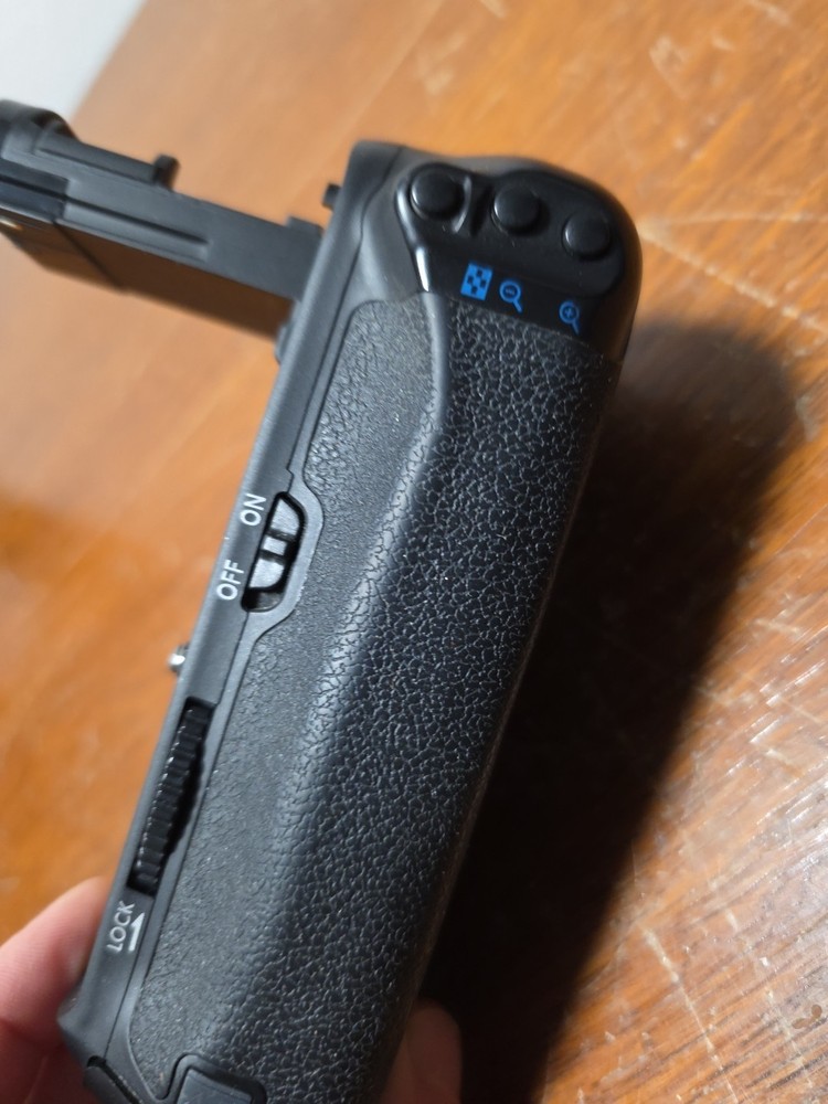 BG-1T Battery Grip Canon Eos 70D