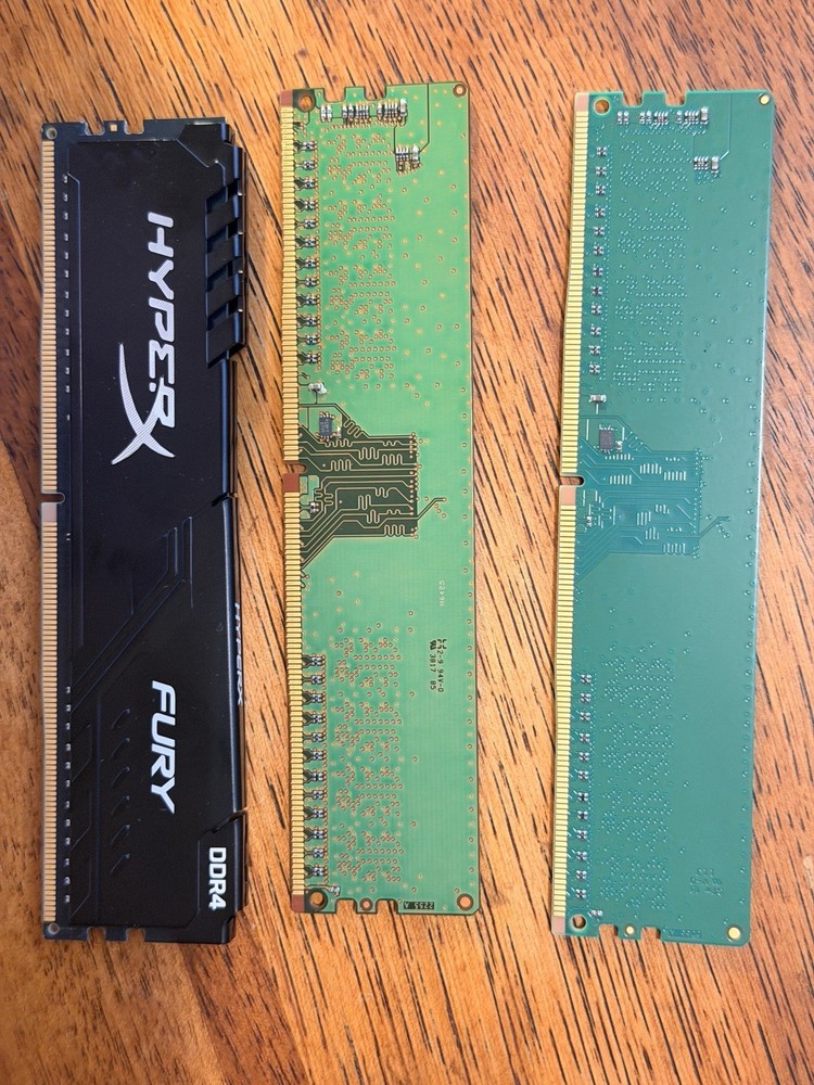 24 Gb Desktop DDR 4 Memory (3x8GB)