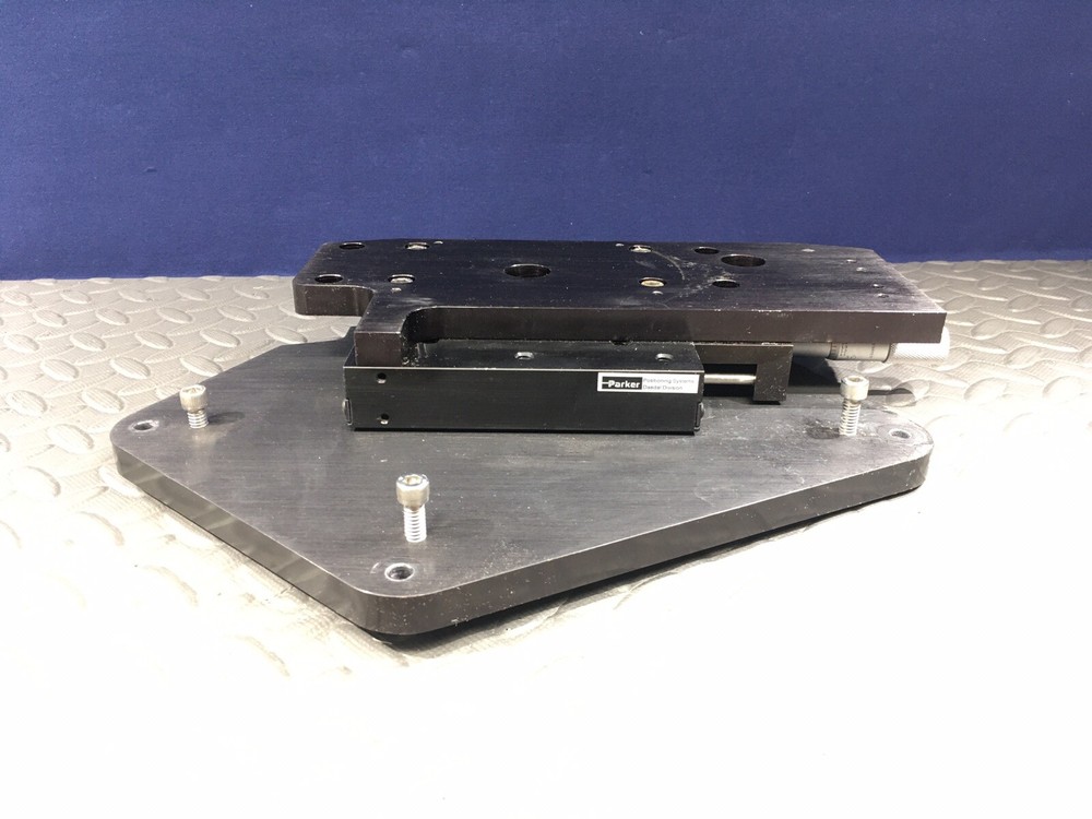 Manual Driven Ball Bearing Guided Standard Linear Positioning Stage 4451