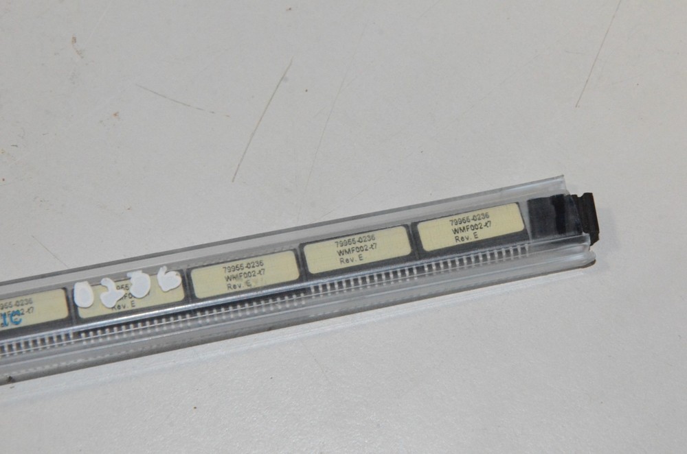 WFM002-T7 8 Bit CMOS Eprom Microcontroller IC Chip Molex 079955-0236 NEW
