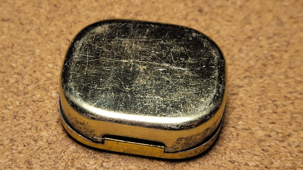 Best Gramophone phonograph Talking Machine needle tin - With Needles.