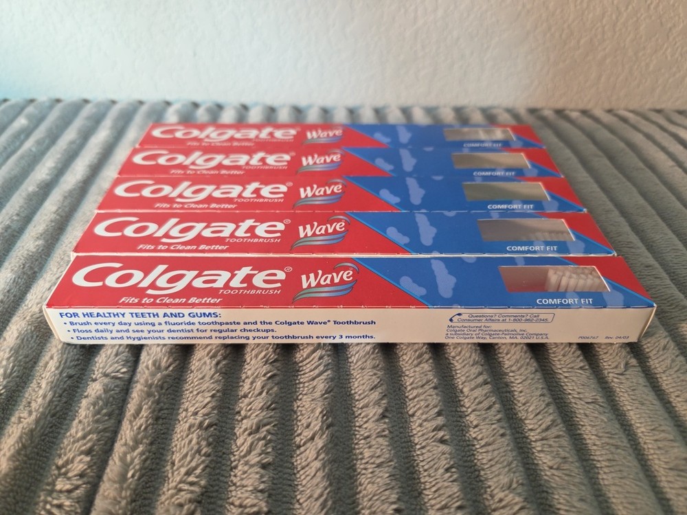 5 NOS Colgate Wave Toothbrush Individually Packaged Assorted Colors ~☆READ☆~2003