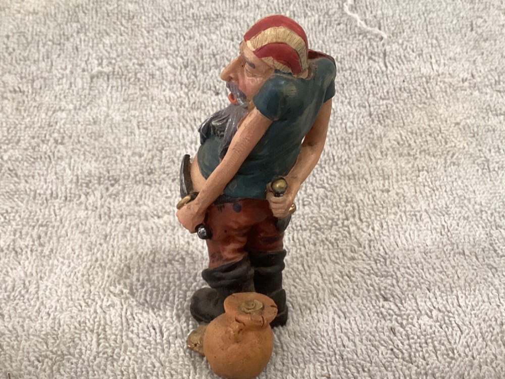 Vintage Ornament, Drunken Pirate