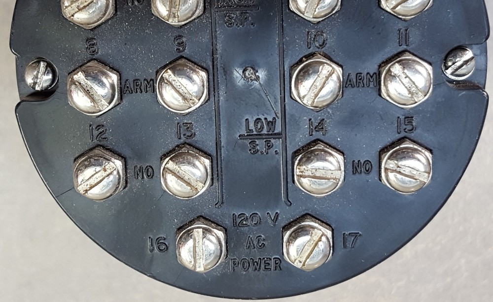 GENERAL ELECTRIC D-1255K16716 METER RELAY CONTROL UNIT