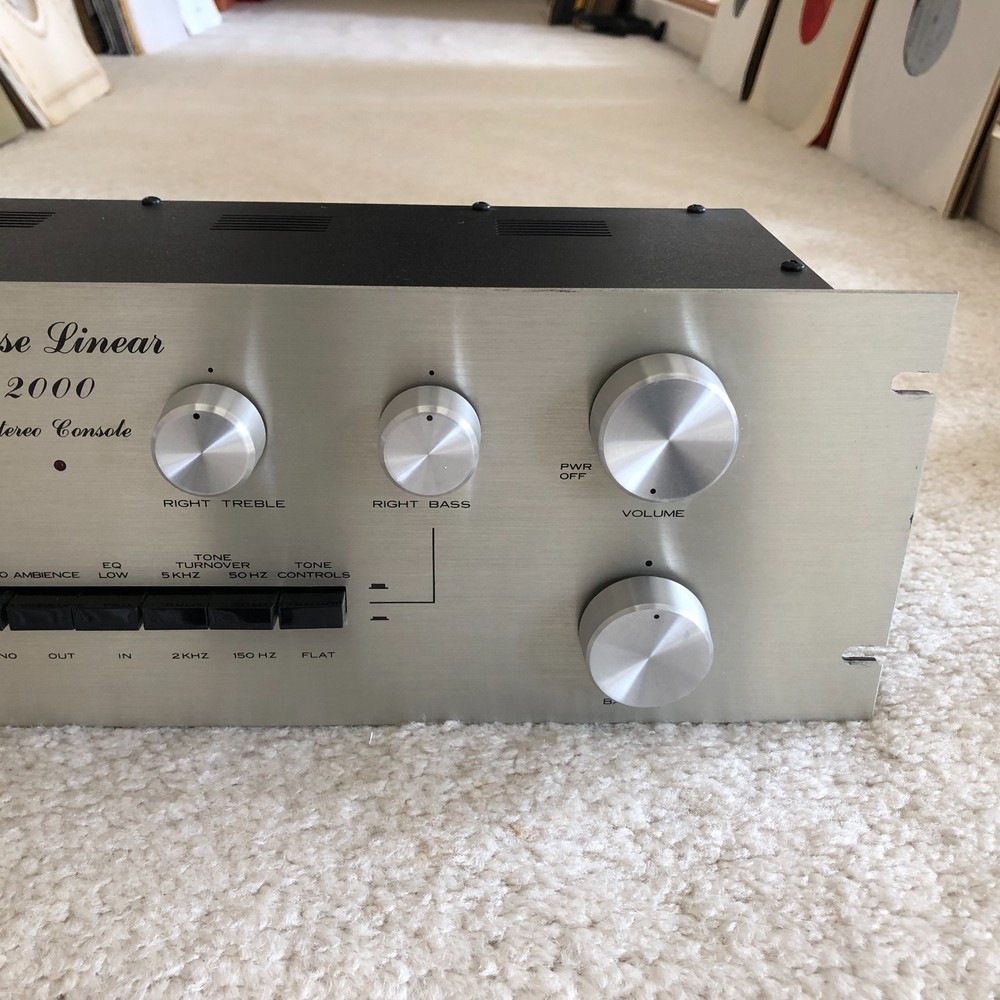 PHASE LINEAR 2000 STEREO CONSOLE / PREAMPLIFIER