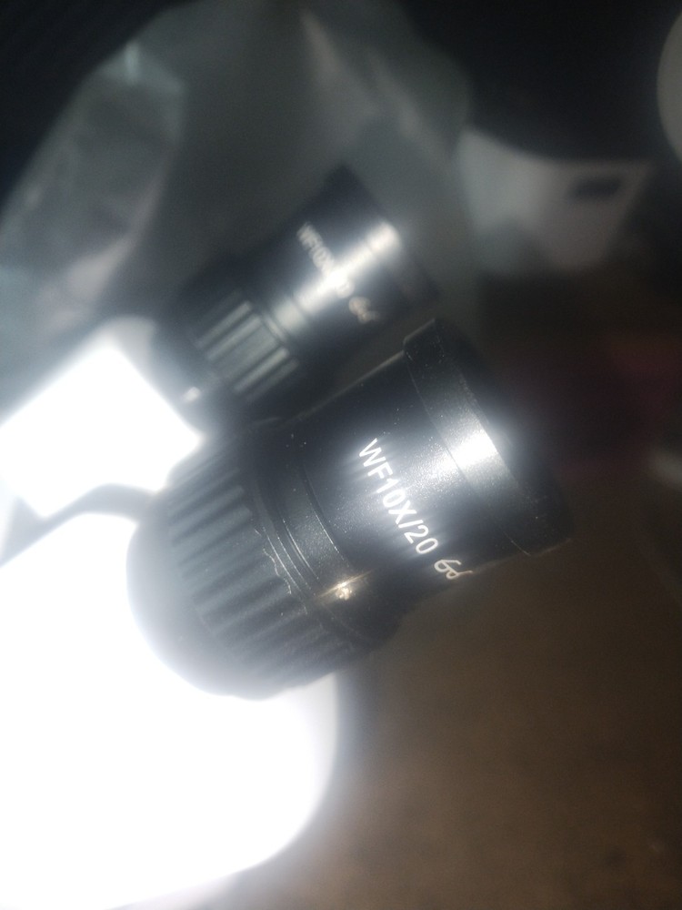 Amscope Microscope. With 10 X 20 Oculars. LED Ring light.