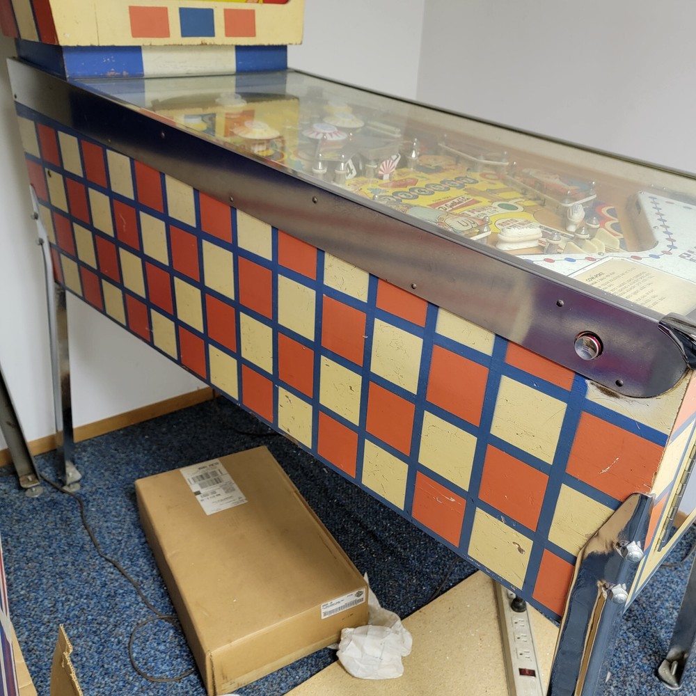 Cowpoke Pinball Machine