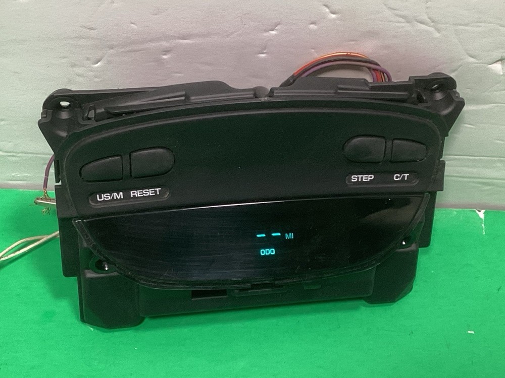 2002 - 2008 DODGE RAM OVERHEAD CONSOLE COMPUTER DISPLAY TEMP COMPASS TESTED