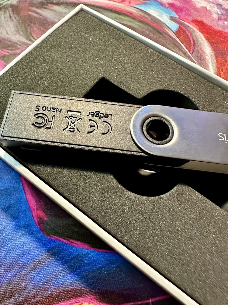 Ledger Nano S Plus Crypto Hardware Wallet - New Open Box