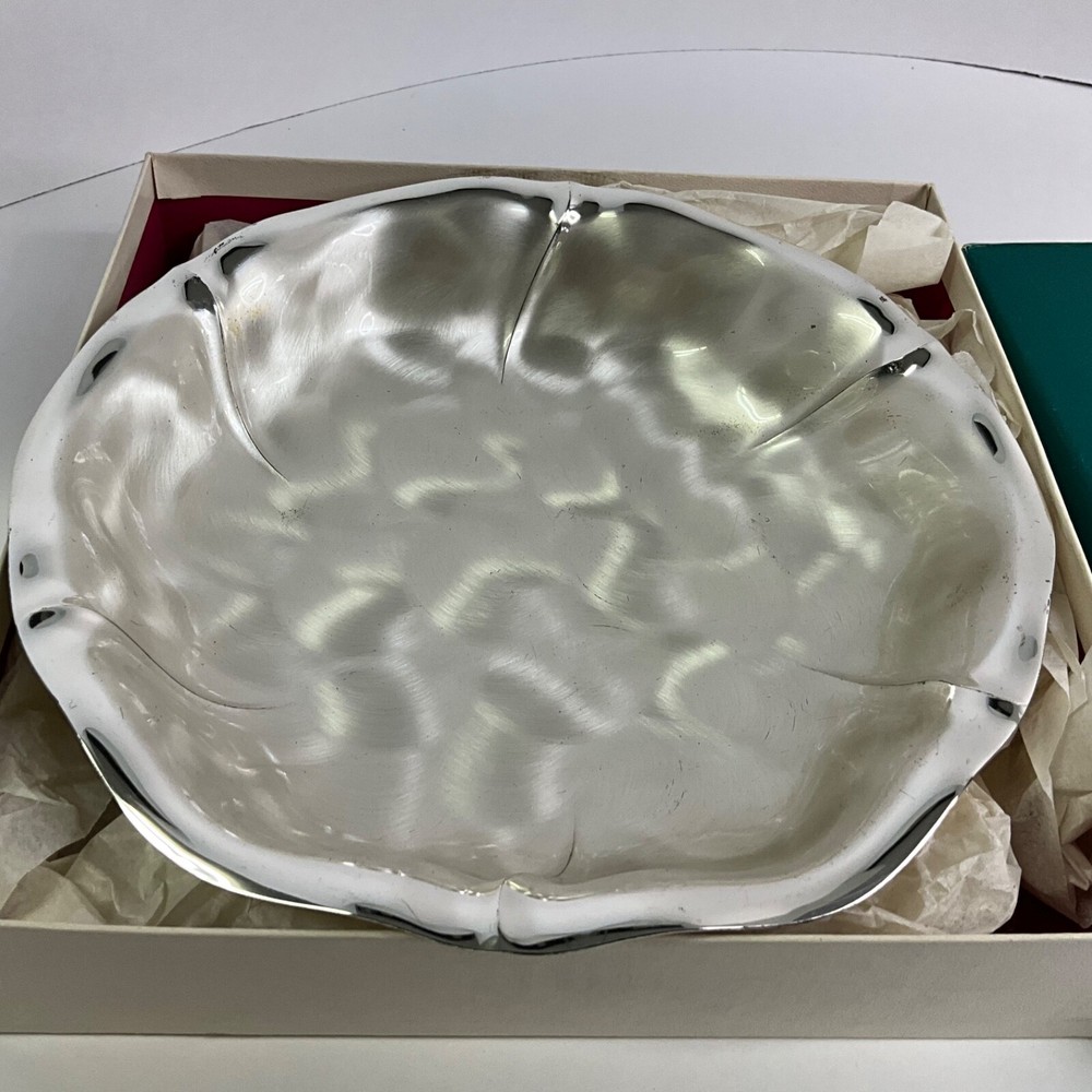 WMF IKORA GERMAN SILVERPLATE 7 3/8”W FRUIT CANDY SHALLOW FOOTED BOWL VINTAGE EUC
