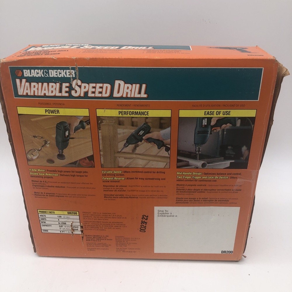 Black & Decker 3/8" Variable Speed Drill 4-amp DR200 with 13 High Drill Bits NOS