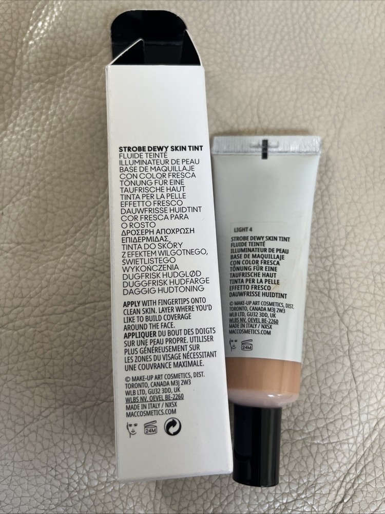 Mac Strobe Dewey Skin Tint (Light 4) (30ml)