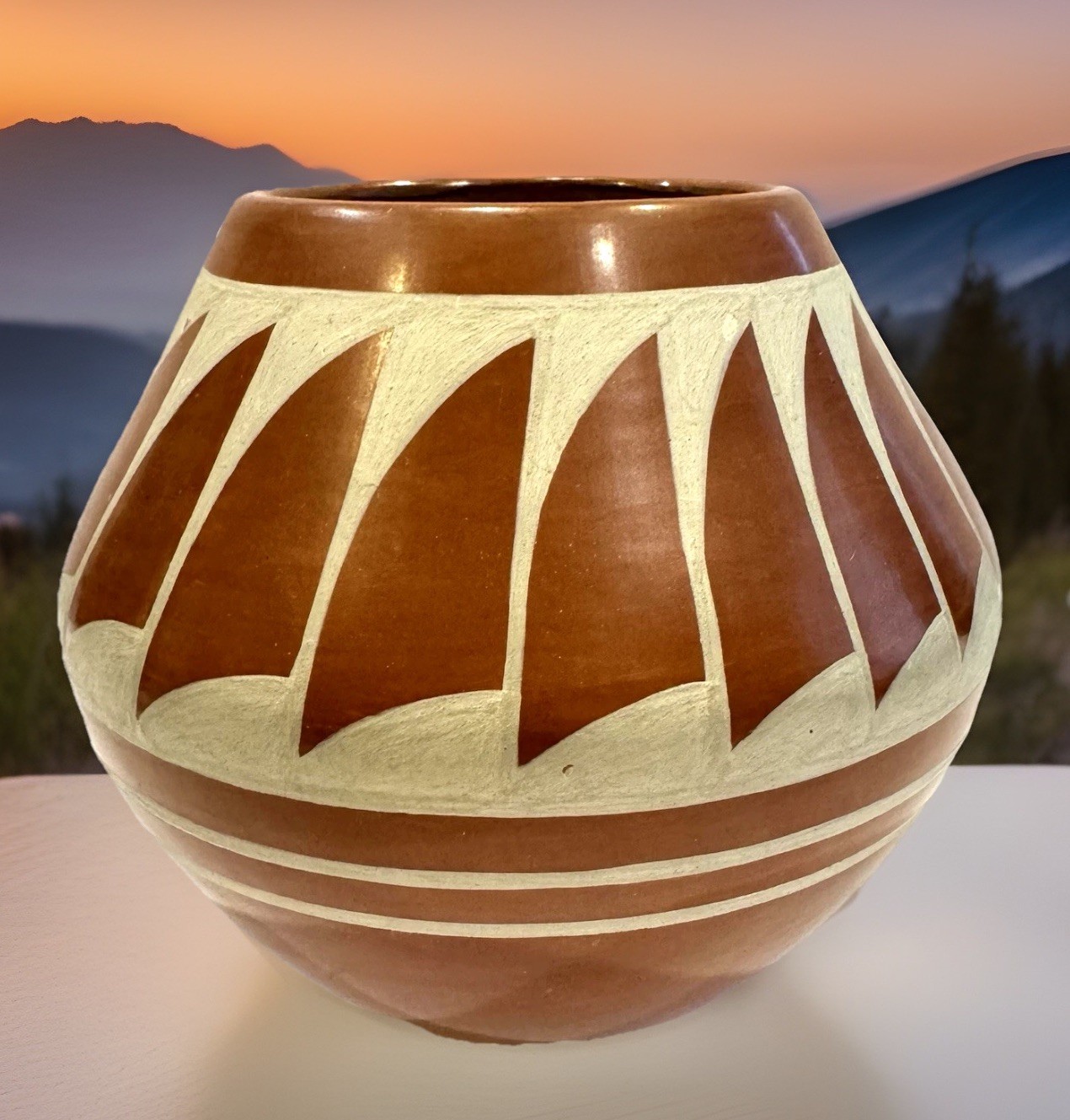 VERY FINE Albert & Josephine Vigil Red Pottery Vase San Ildefonso Pueblo 6"