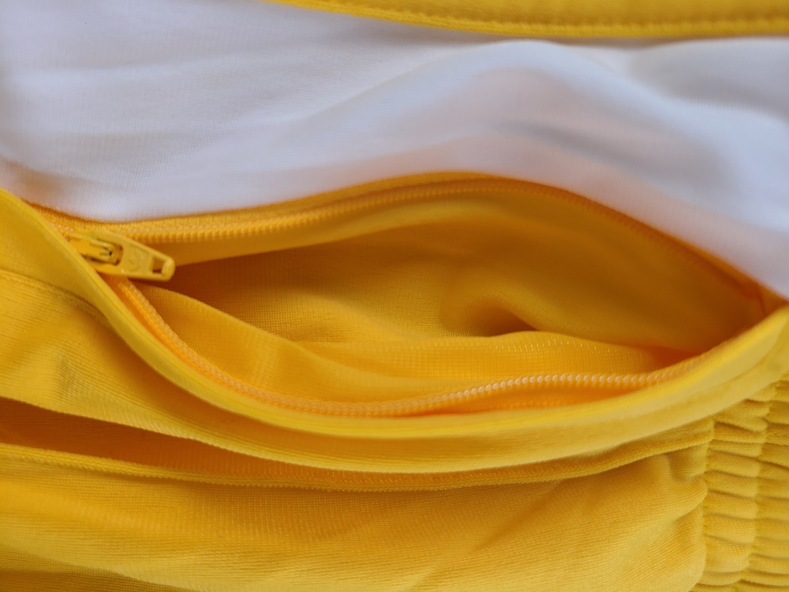 adidas Women's Originals Adibreak Iconic Pants snap-button side Size Small NWT