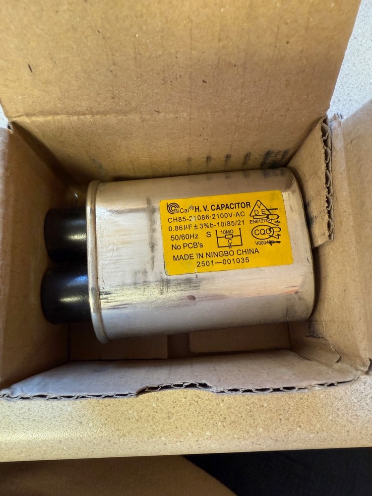 Microwave High Voltage Capacitor 2501-001035
