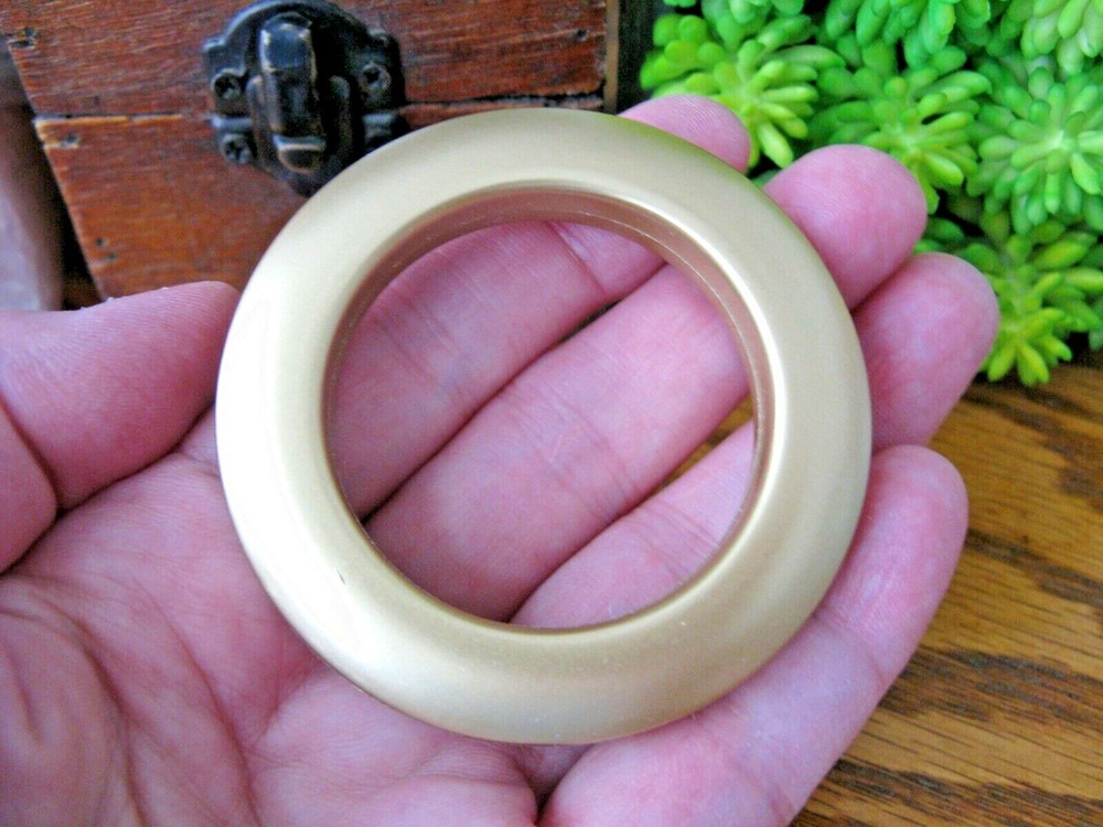New Gold Acrylic Ring Sphere Baseball Display Stand - 2.39"