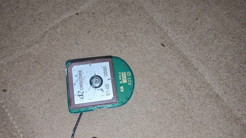 GARMIN DC40 GPS Antenna Module Original hutting USED