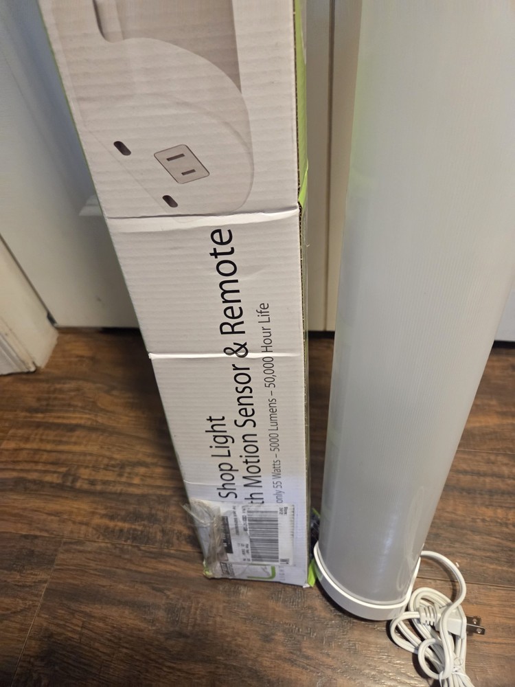 4Ft Utility Light 55W With Motion Sensor No Remote