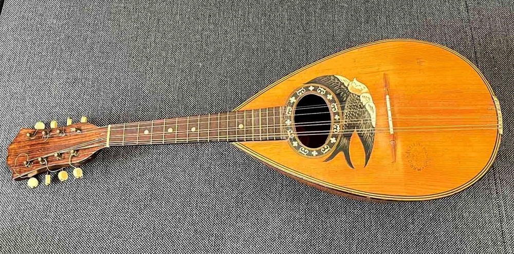 Mandolin Mario Casella Catania