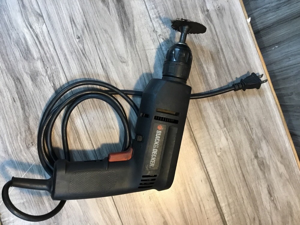 BLACK & DECKER DRILL DR220 (PSL030044)