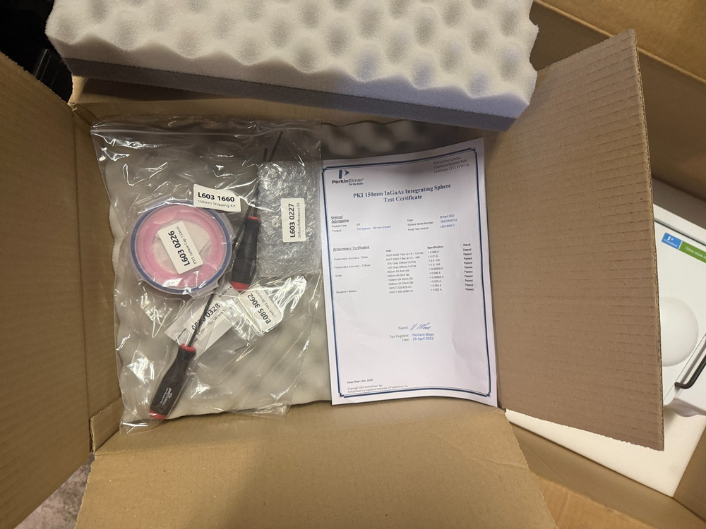 Perkin Elmer LAMBDA 1050+(PLUS) InGaAs ARTA UV-VIS-NIR Spectrophotometer NICE!